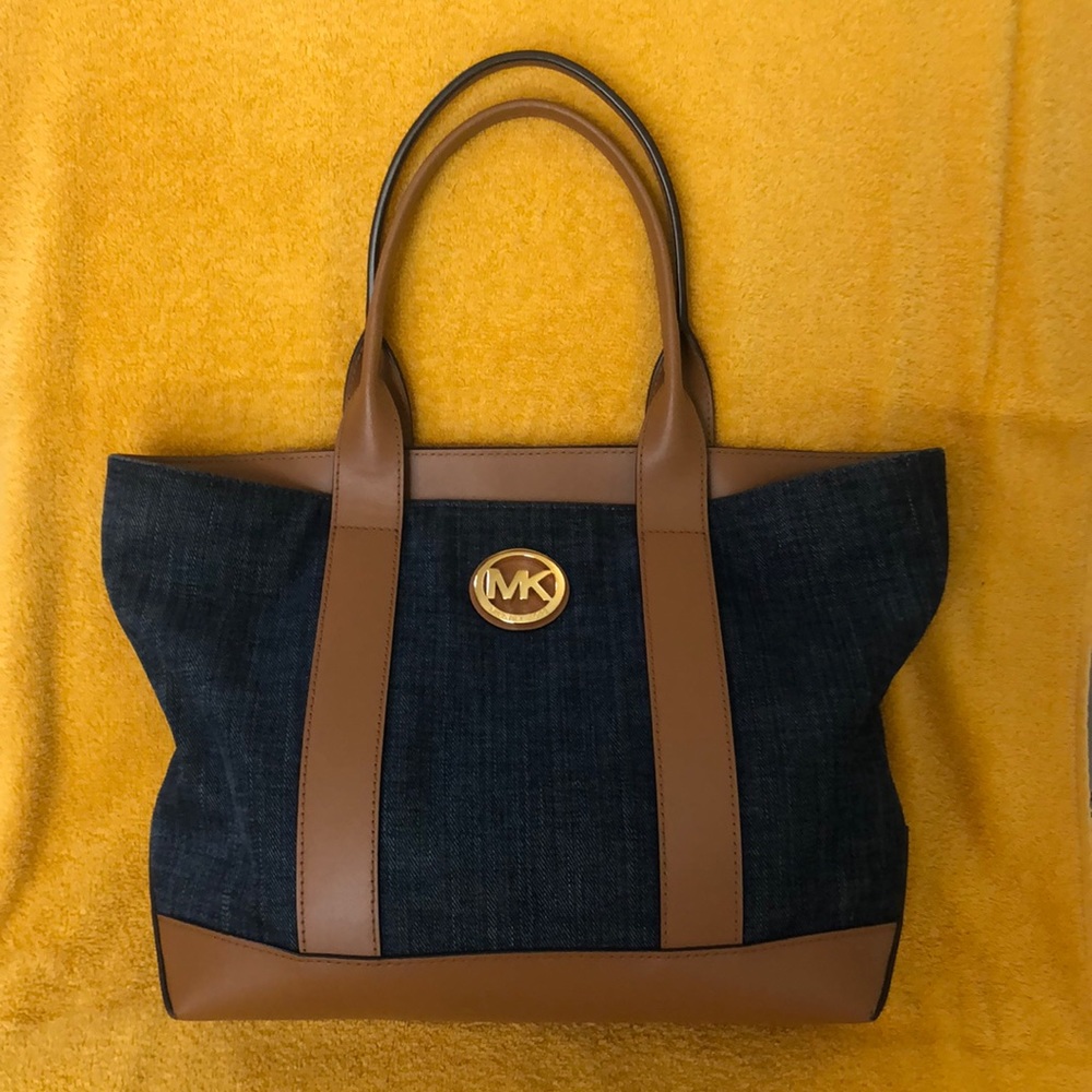 Michael Kors Tote